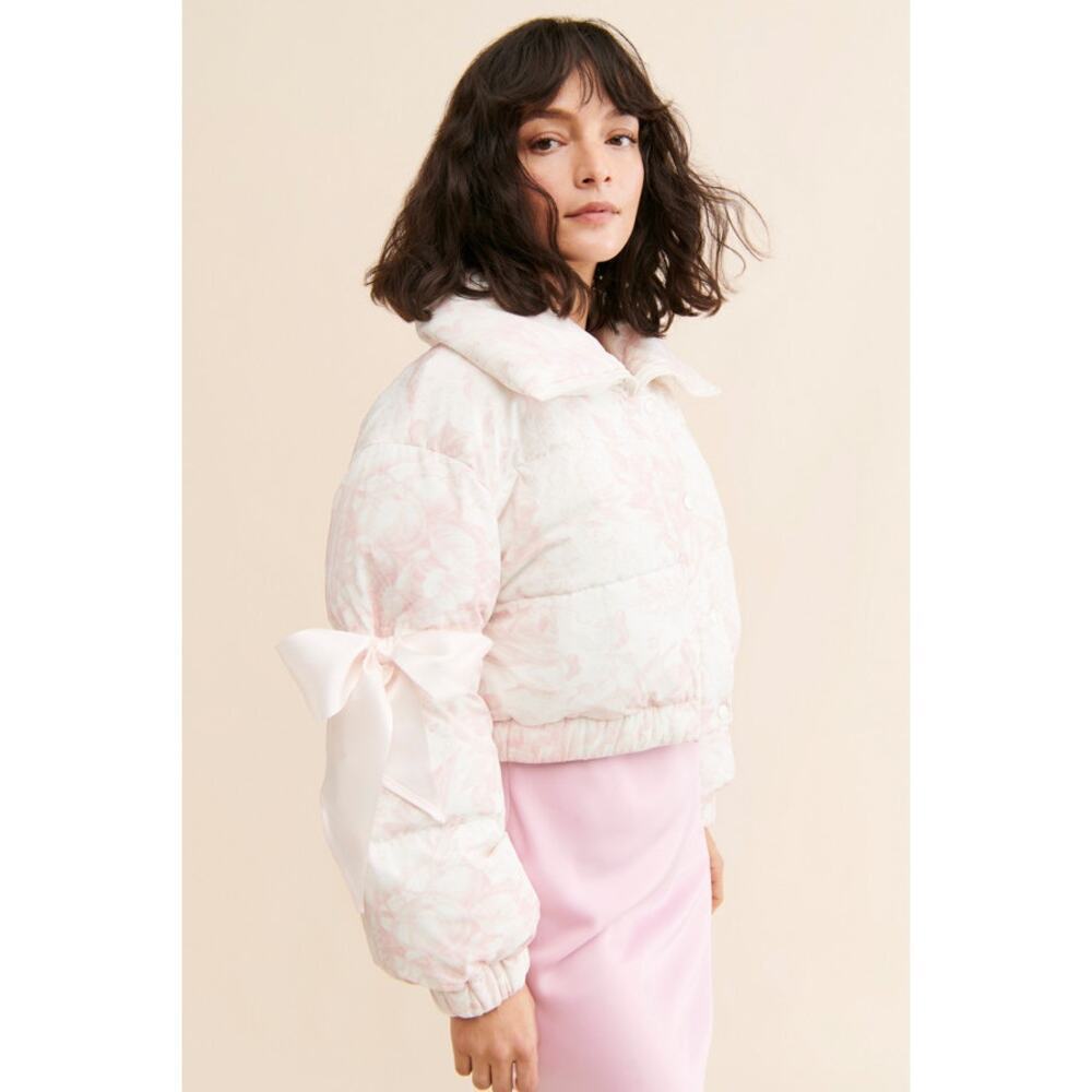 Selkie The Castle Marshmallow Puffer Crop Coat Jacket Cream Pink Size Small - Picture 2 of 8